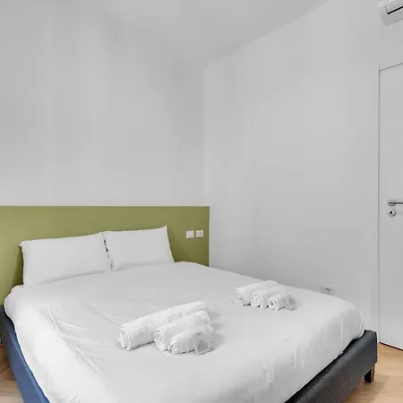 Apartment Stazione Moderno Milan